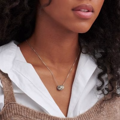 collana di perline incise personalizzata