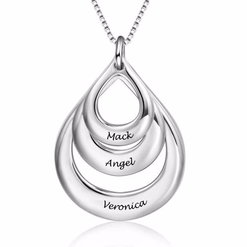 Collana con nome a forma di goccia inciso