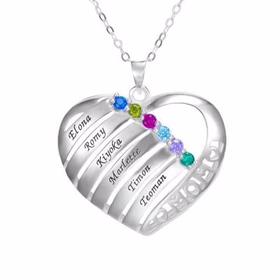 Collana con pietra portafortuna della famiglia con ciondolo a cuore inciso