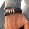 Bracciale personalizzato in pelle da uomo di fascia alta