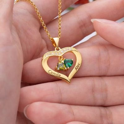 Collana personalizzata con pietra portafortuna a cuore con incisione