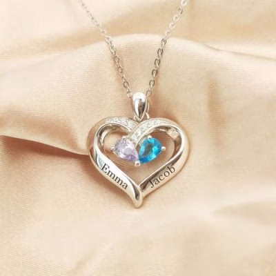 Collana con pietra portafortuna incisa per sempre insieme